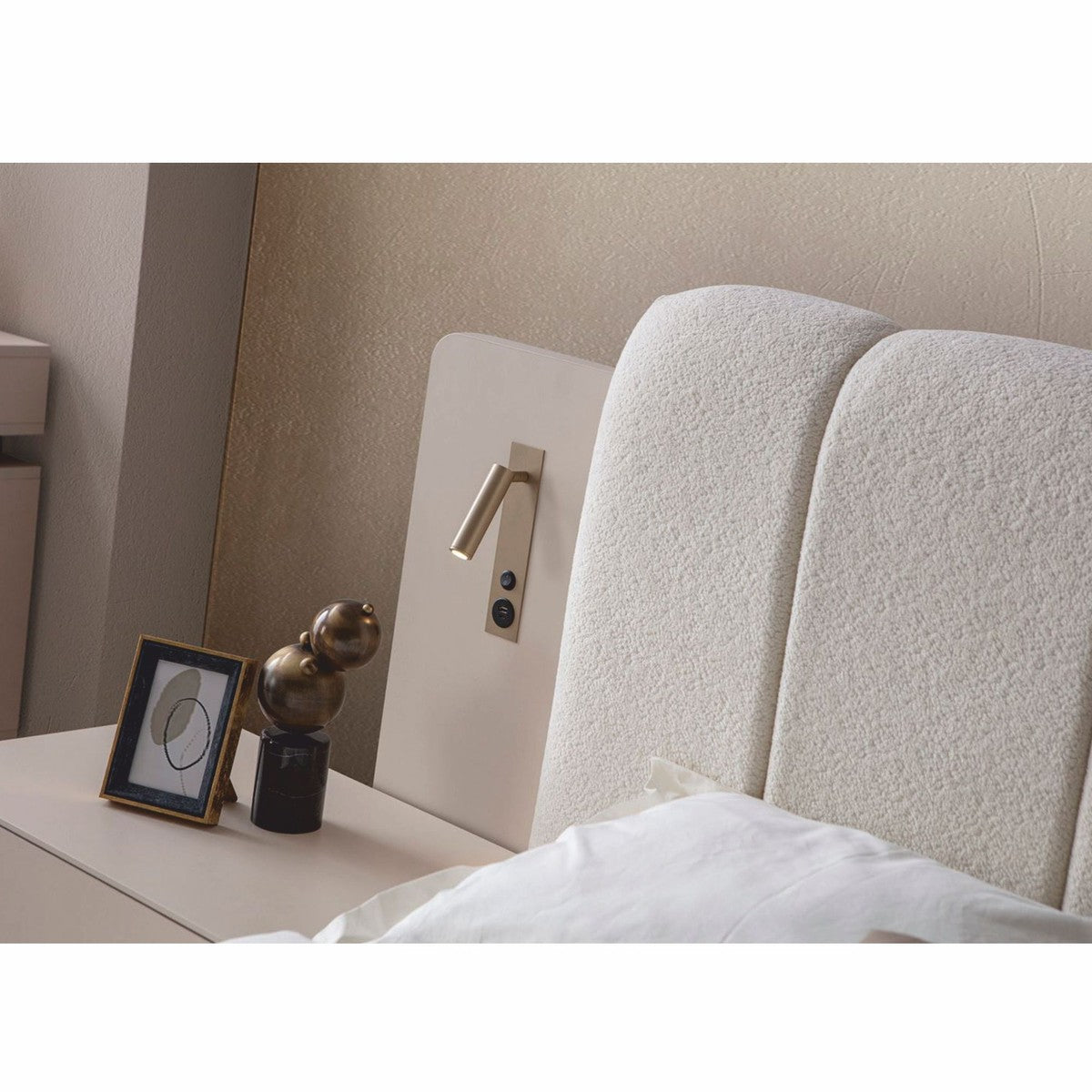 Juego de dormitorio de lujo Casa Padrino blanco / gris – 1 cama doble y 2 mesitas de noche