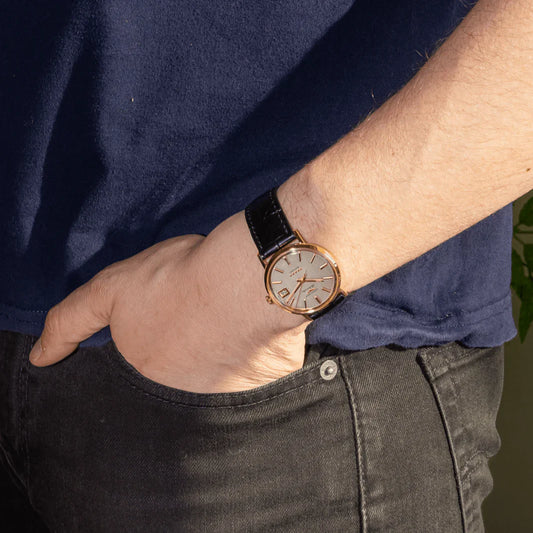 Reloj LONGINES «Admiral» de oro amarillo, plata y cuero